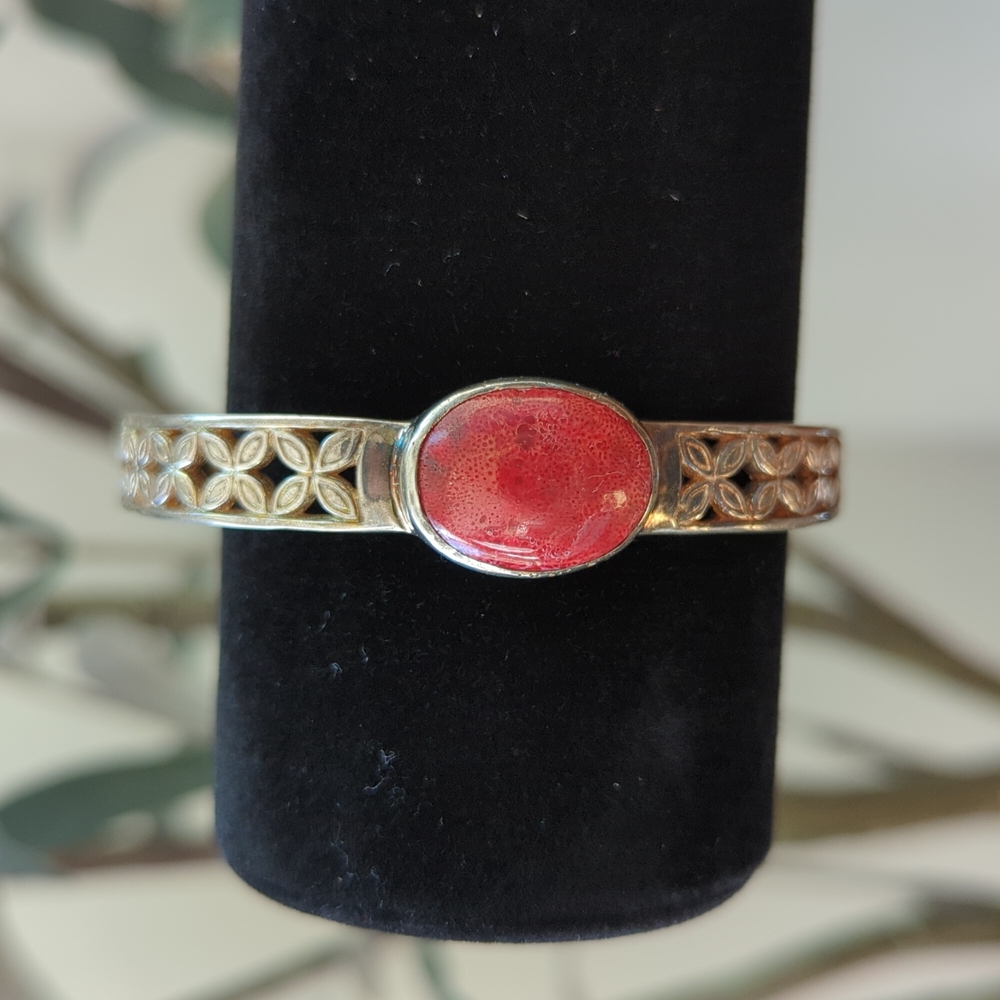 7" Red Orange Stone Bracelet